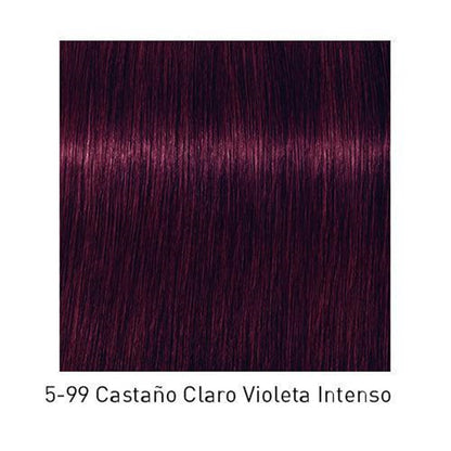 Tinte Schwarzkopf Igora Royal en tubo, mostrando la textura y color del producto para el cabello.
