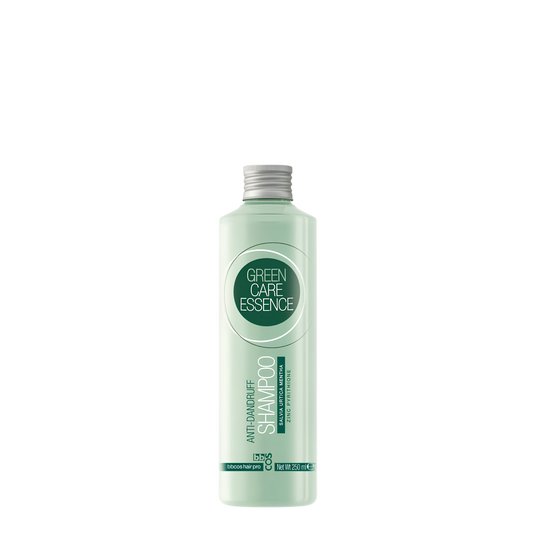 Champú anticaspa BBCOS de 250ml en botella verde, con fórmula para reducir la caspa y fortalecer el cuero cabelludo.