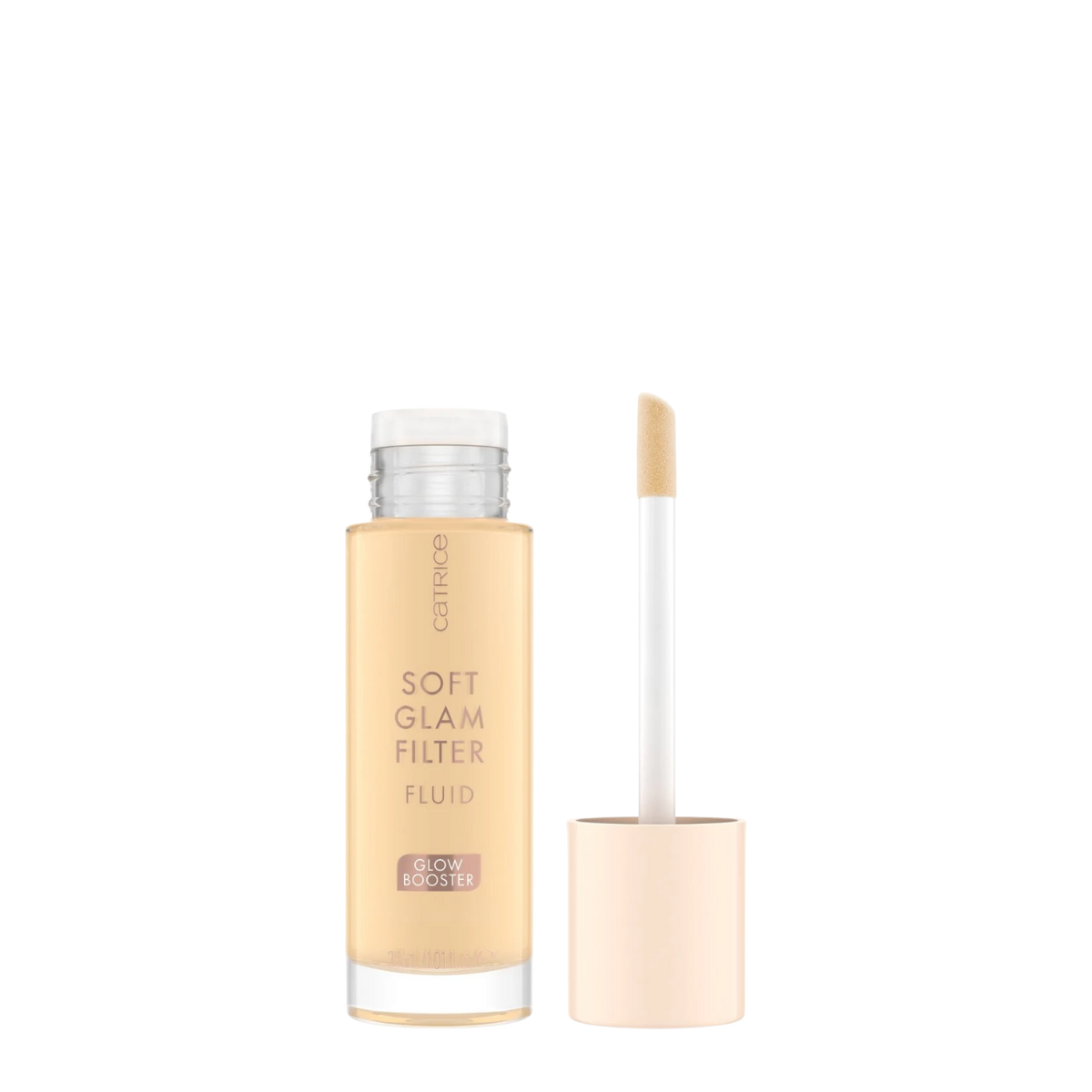 Base facial Catrice Soft Glam Filter Fluid en varios tonos, fluido perfeccionador que ofrece acabado suave y natural en la piel.