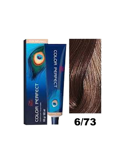 Tinte para cabello Wella Color Perfect en el tono 6.73, frasco con color y textura cremosa visible en la imagen