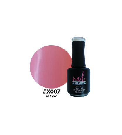 Esmalte Nail Pro X001-X083 en frasco con color brillante, muestra la textura y el acabado del esmalte para uñas.