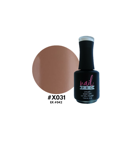 Esmalte Nail Pro X001-X083 en botella con color rosa suave y acabado brillante, ideal para manicuras elegantes y duraderas.