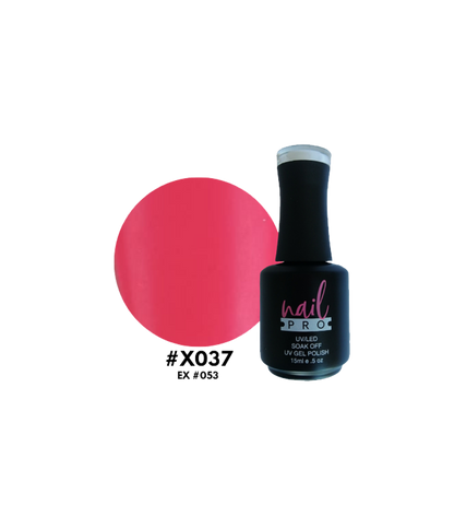 Esmalte Nail Pro X001-X083 en frasco con color rojo brillante y aplicador, muestra el acabado liso y brillante del esmalte de uñas.