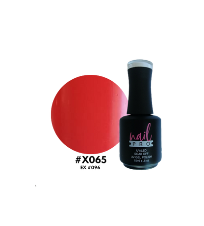 Esmalte Nail Pro X001-X083 en botella con color brillante y acabado liso, visible en la imagen.