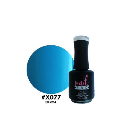 Esmalte Nail Pro X001-X083 en botella con acabado brillante y color brillante sobre fondo neutro.