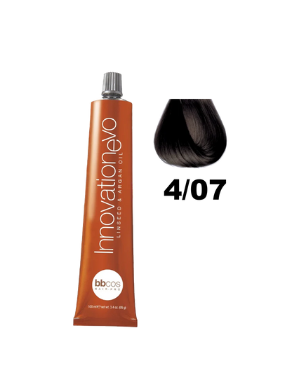 Tinte Innovation BBcos en tubo de color rubio oscuro con acabado natural, en envase de la marca BBCOS